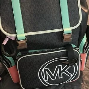 Michael Kors Backpack with Mint and Pink Accents Michael Kors - Erin Small Convertible Pink Leather Backpack  main image 4